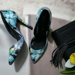 Floral Pumps